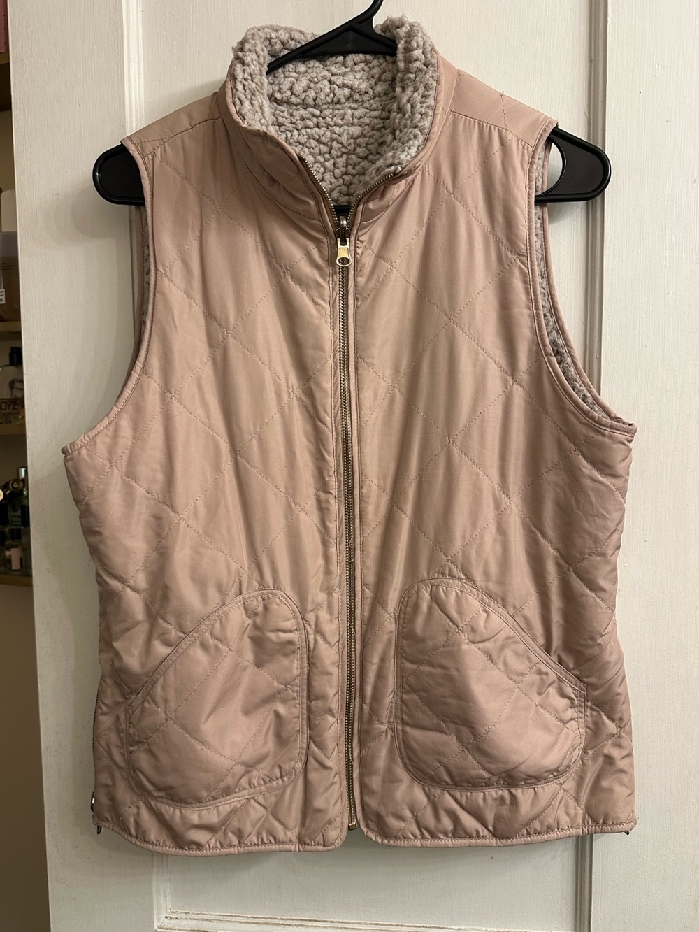 Reversible Quilted Sherpa-Trim Vest in Blush